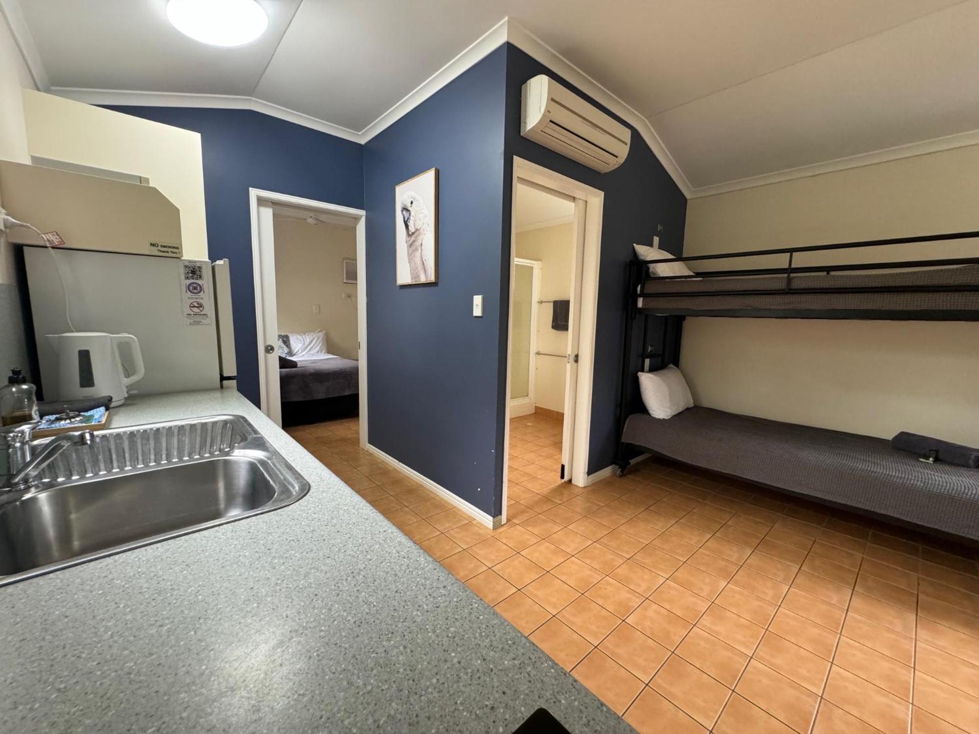 Mareeba Motor Inn Extérieur photo