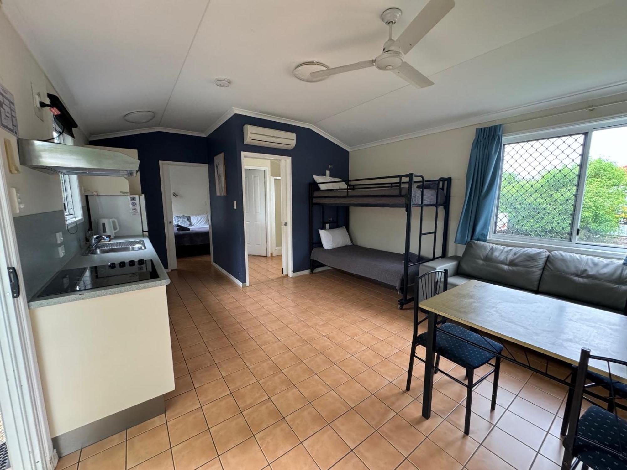Mareeba Motor Inn Extérieur photo