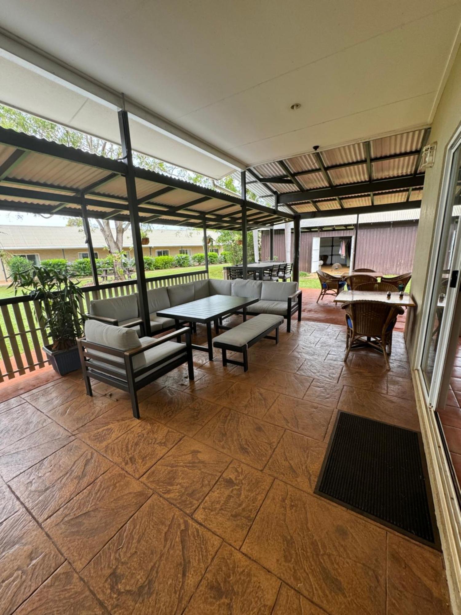 Mareeba Motor Inn Extérieur photo